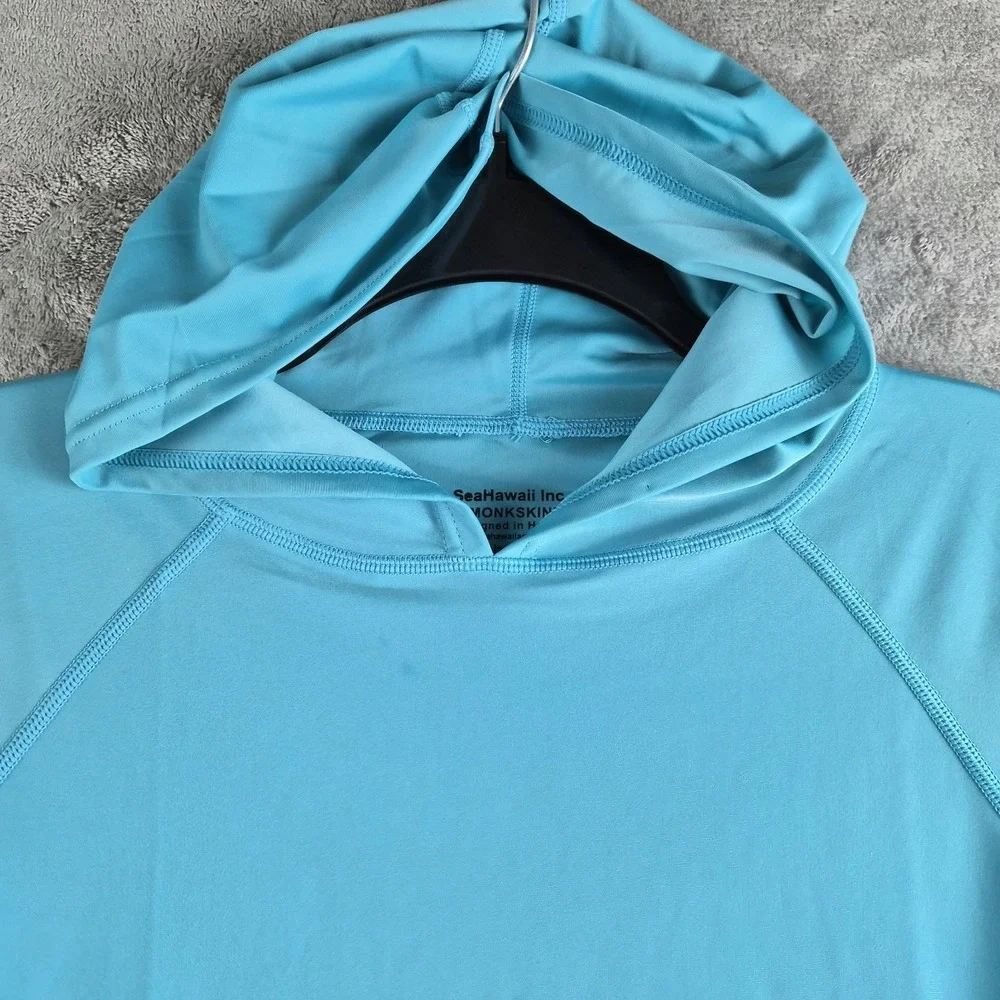 SeaHawaii Monskin Rashguard Medium Blue Hooded Short Sleeve Turtle Beach Surfer
